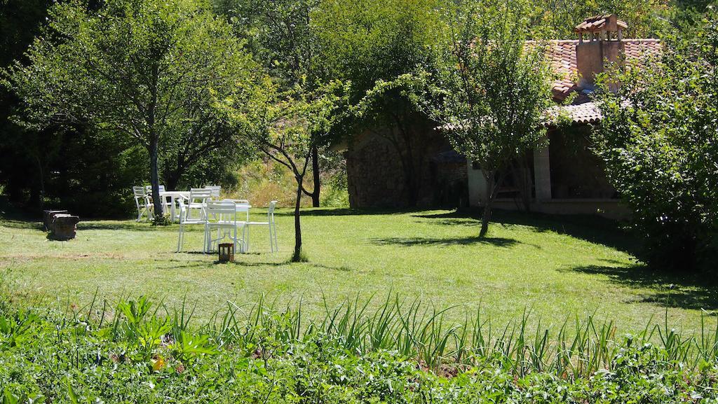 Gasthaus Mas Pinoses Les Llosses Exterior foto